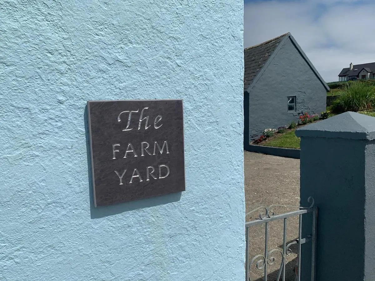 Traditional Farm House In The Old Head Of Kinsale Cork 0*,